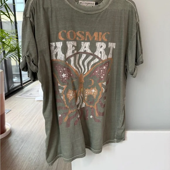 Anthropologie/Girl Dangerous graphic tee - Picture 2 of 4